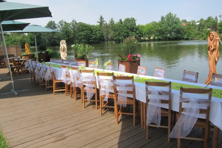 areal-seberak-na-rybniku-vyrostou-luxusni-hausboty